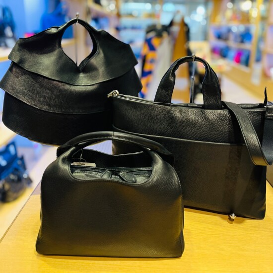 日本製牛革バッグ