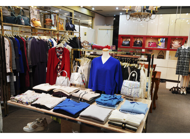 34.アビステ ブティック